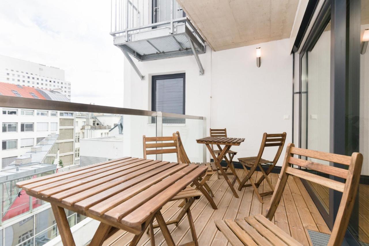 Central Riverside Residences Vienne Extérieur photo