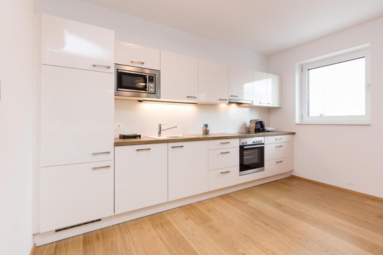 Central Riverside Residences Vienne Extérieur photo