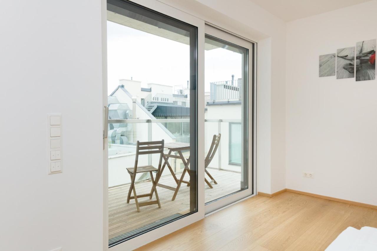 Central Riverside Residences Vienne Extérieur photo