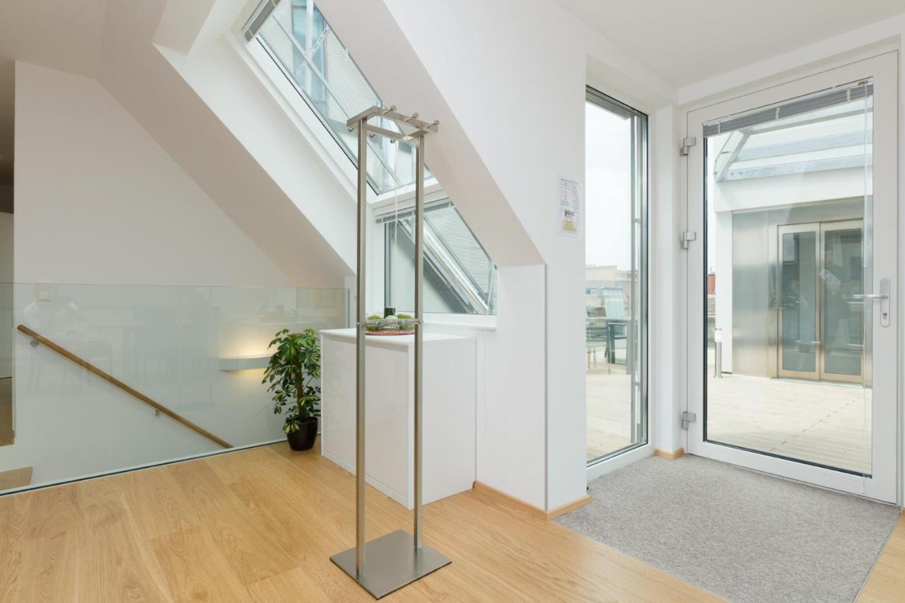 Central Riverside Residences Vienne Extérieur photo