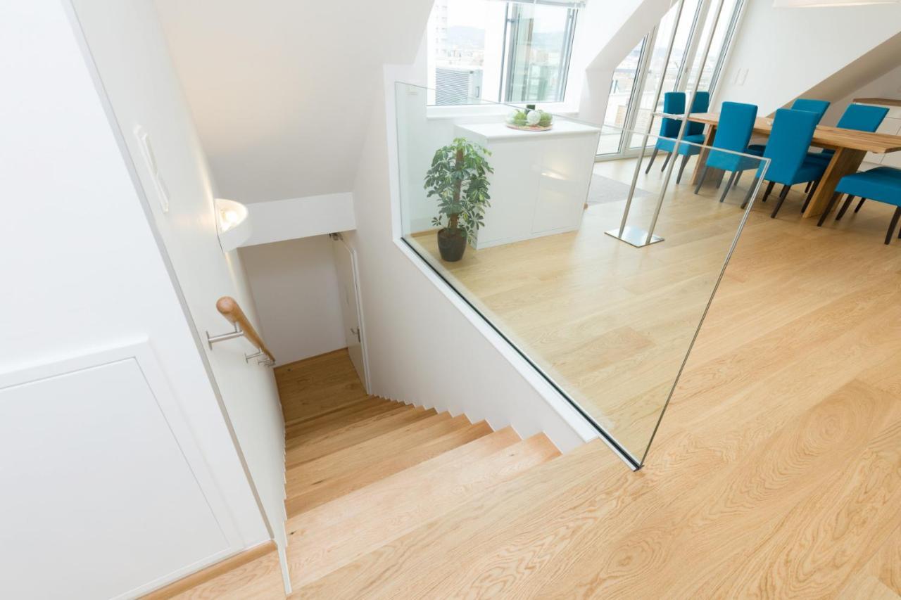Central Riverside Residences Vienne Extérieur photo