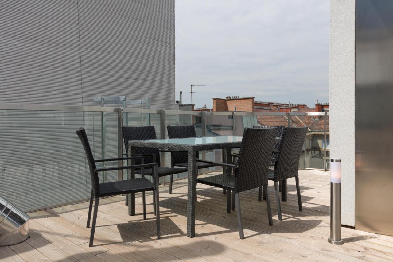 Central Riverside Residences Vienne Extérieur photo
