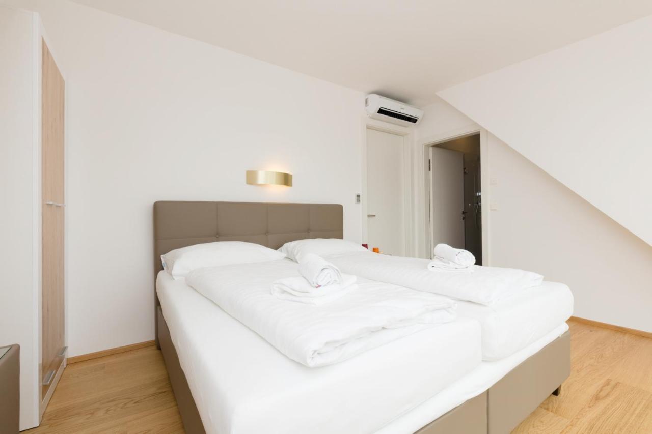 Central Riverside Residences Vienne Extérieur photo